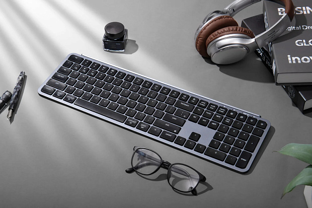 Клавиатура беспроводная утратонкая Keychron B6 Pro B6P-K1-RU (серый космос)
